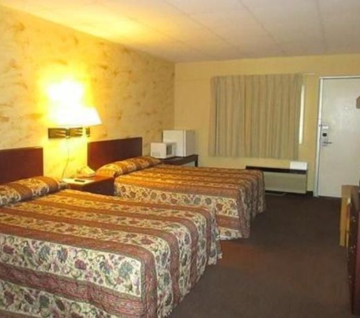 RED CARPET INN MONTROSE