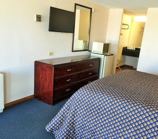 Tollway Inn Beloit