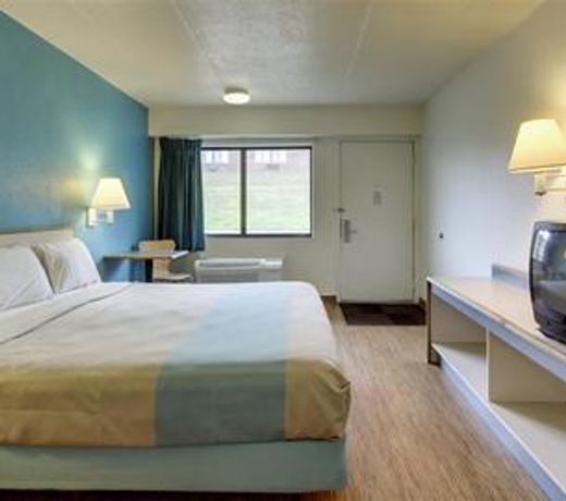 Motel 6-Cedar Rapids, IA