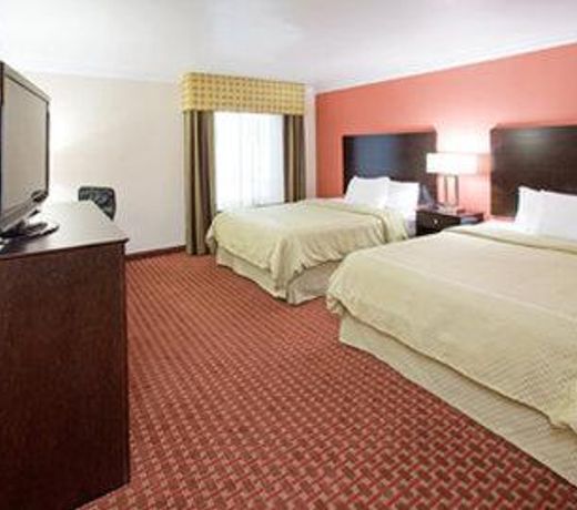 AmericInn by Wyndham Johnston Des Moines