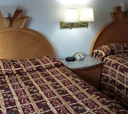 Value Inn & Suites Salina