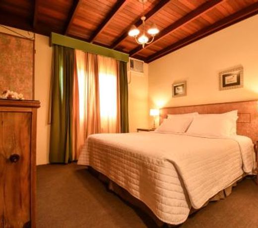 Tri Hotel Le Chateau