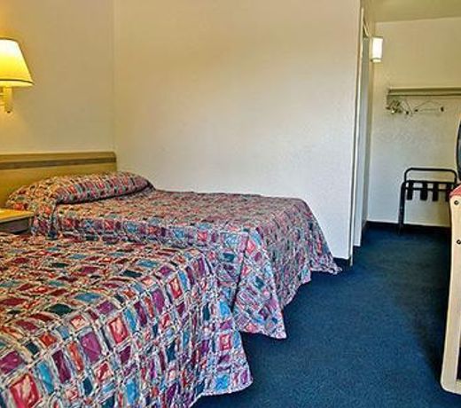 Rodeway Inn Lafayette