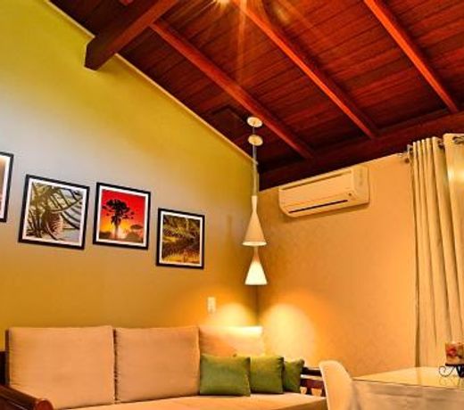 Hotel BangalÃ´s da Serra
