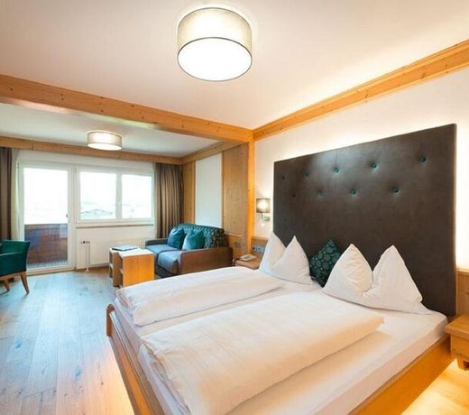 Hotel Alpina
