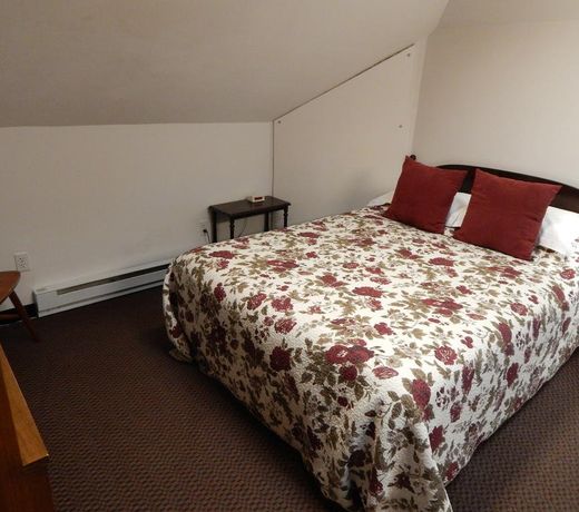 A Friendly Inn at Harvard