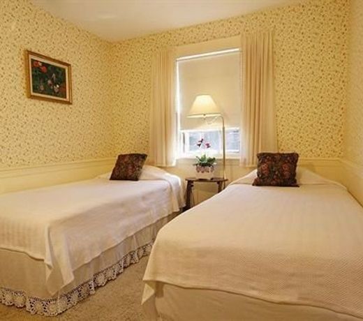 Seaward Inn