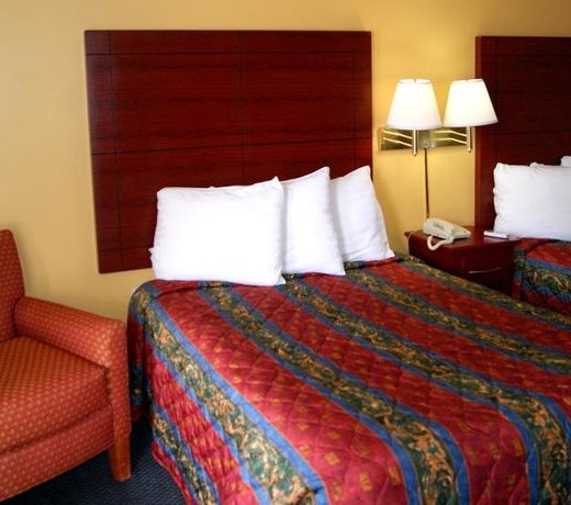 Red Carpet Inn