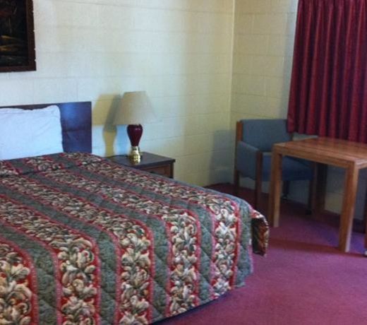 BUDGET INN NEOSHO