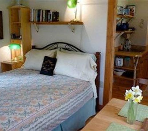 YELLOWSTONE RIVER INN CABINS
