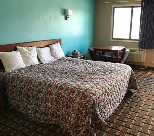 Crete Inn