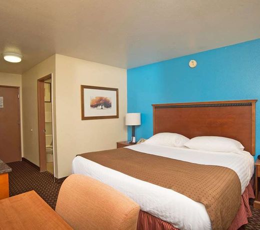 Americas Best Value Inn - Lincoln Airport