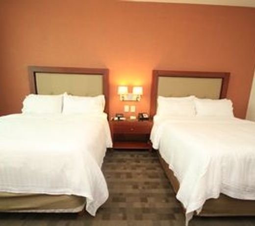 Holiday Inn & Suites Plaza Mayor, an IHG Hotel