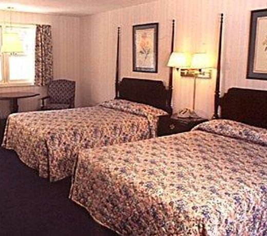 Villager Motel