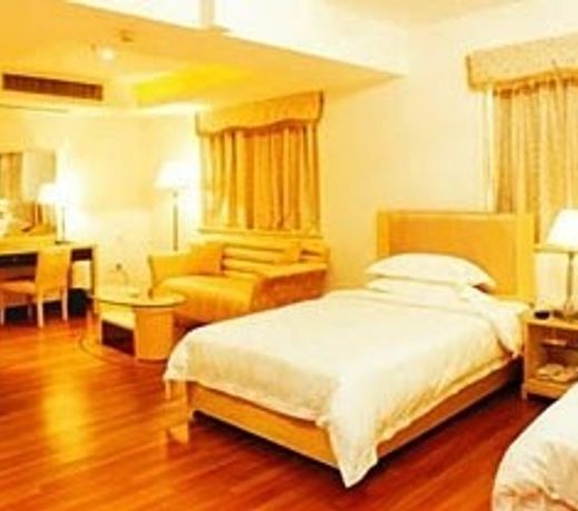 Chongqing Square Hotel
