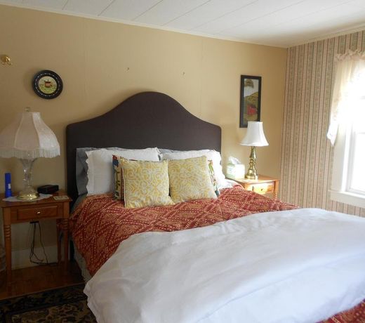 Eastman Inn