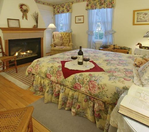 CABERNET INN