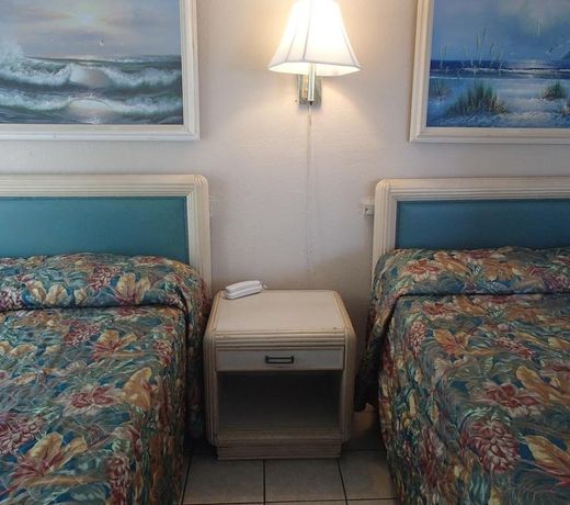 Coco Beach Hotel