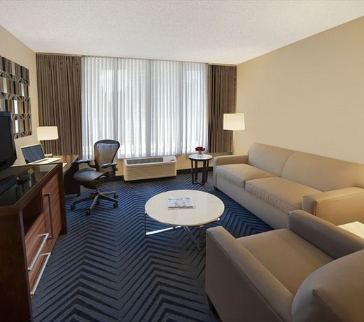 WYNDHAM PRINCETON FORRESTAL HOTEL AND CONFERENCE CENTER
