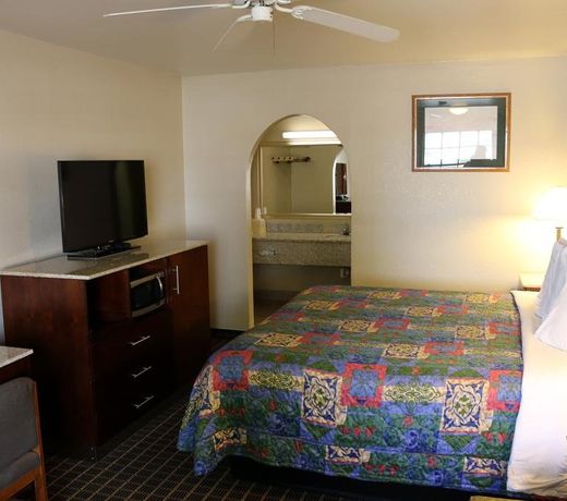 Great Western Inn & Suites