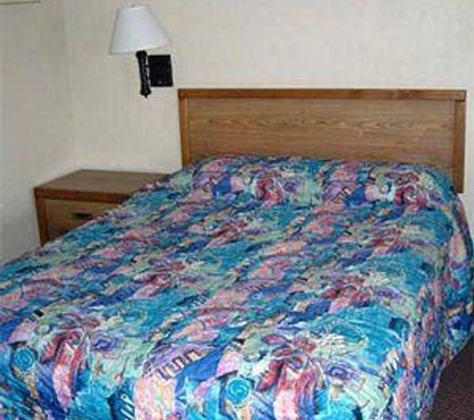 WESTERN MOTEL