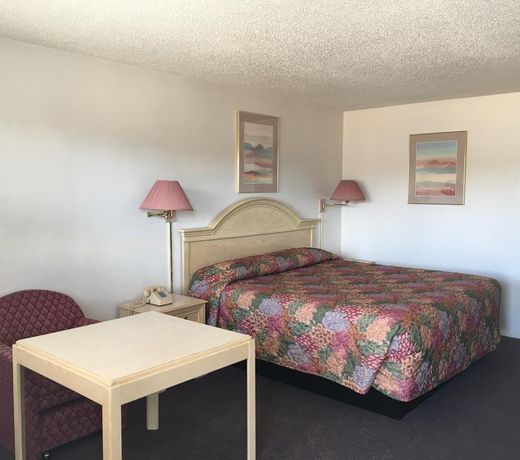 Copper Manor Motel