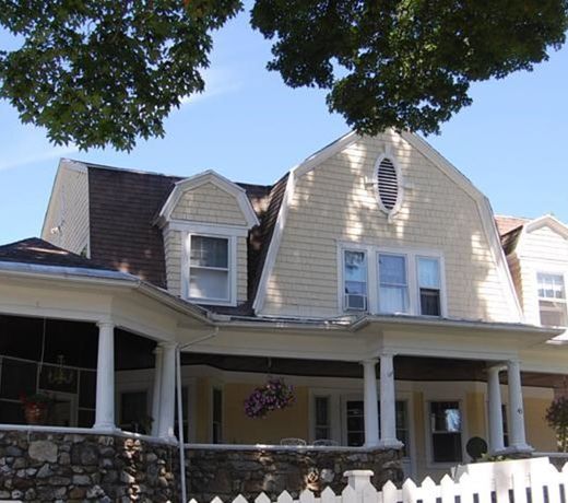 Hilltop House Bed & Breakfast