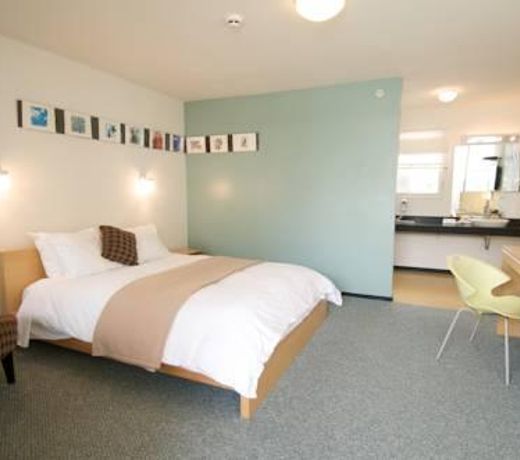 Greenporter Hotel