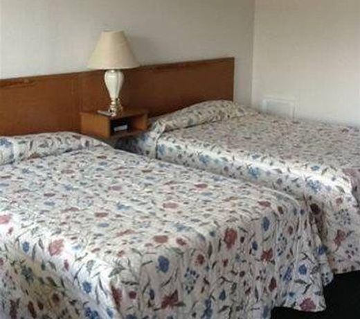 LEGACY INN & SUITES OF LAKE GEORGE