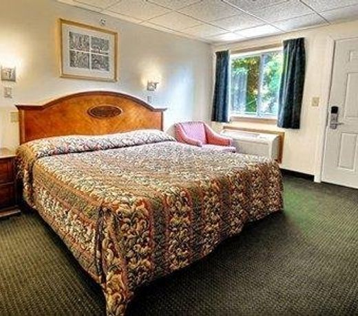 Rodeway Inn Lake George Outlets