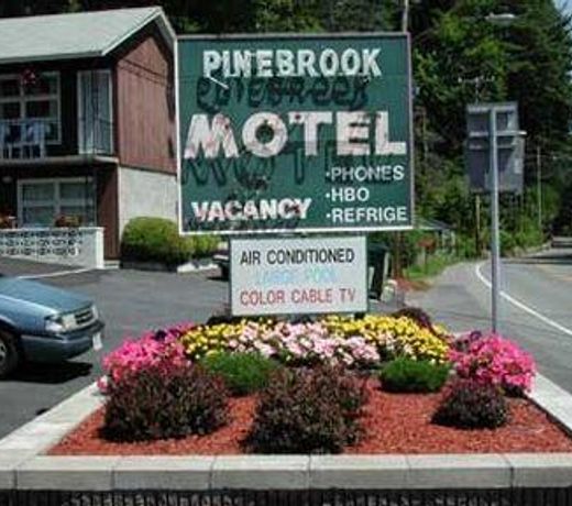 Pinebrook Motel