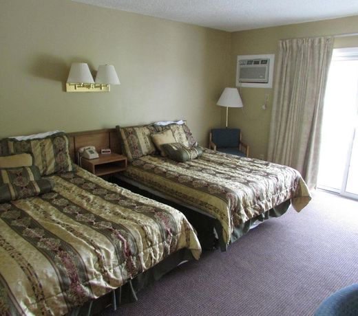 The Lake George Inn