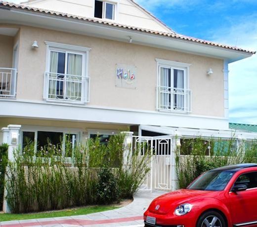 Hotel Hola