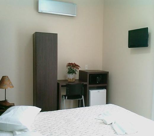 Hotel Hola