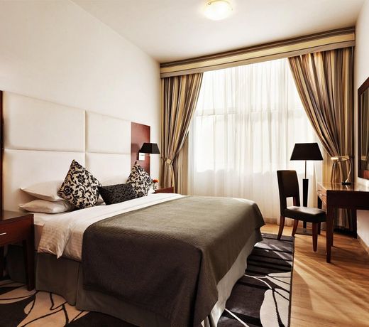 Golden Sands Hotel & Residences