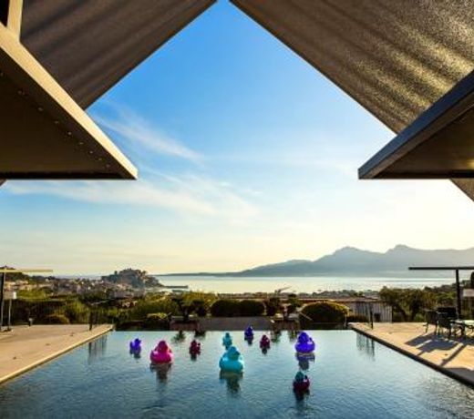 La Villa Calvi