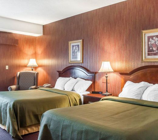 Travelodge by Wyndham Watertown
