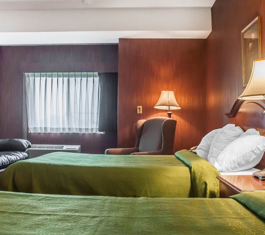 Travelodge by Wyndham Watertown