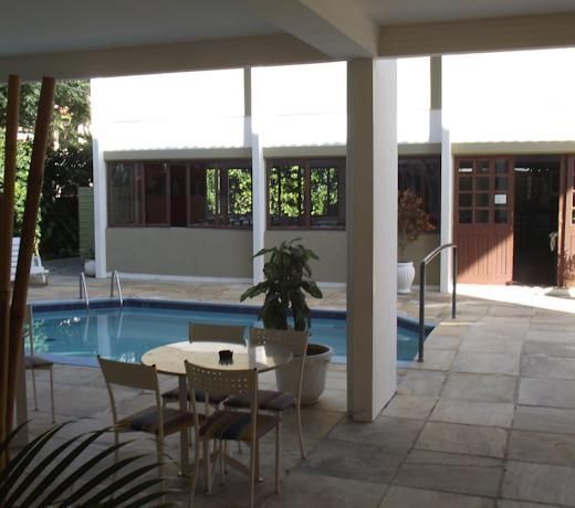 Caravaggio Praia Hotel