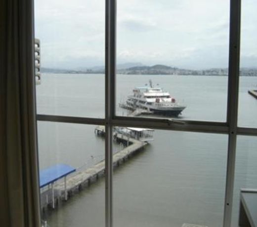 Hotel Veleiro
