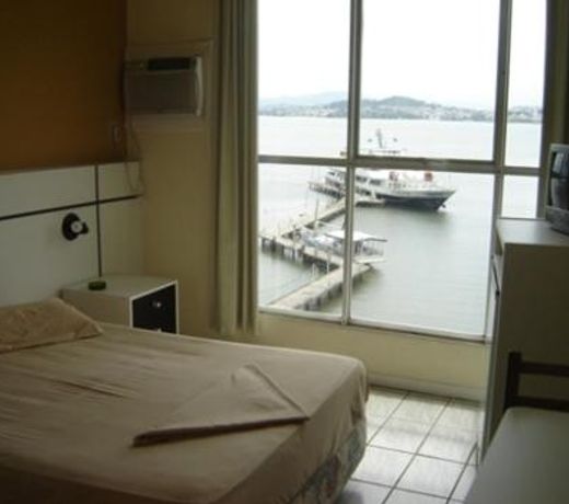 Hotel Veleiro
