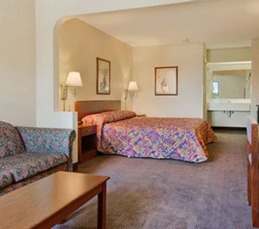 Carolina Inn of Lake Norman