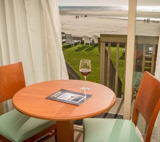 Schooner's Cove Inn