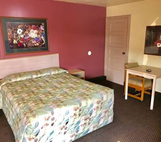 Travelers Inn Motel