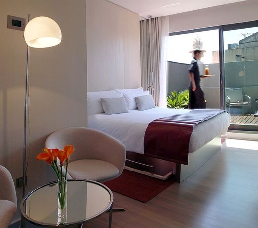 Cram Hotel