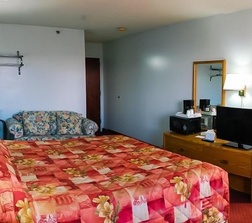 Eastbrook Inn