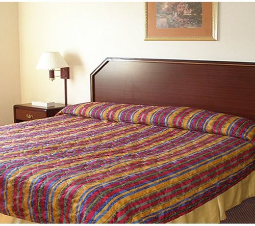 Super 8 by Wyndham Harrisburg Hershey North