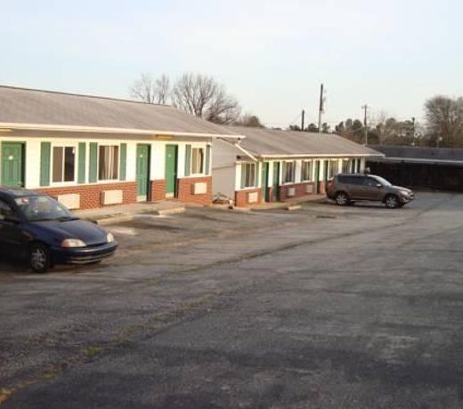 Rodeway Inn & Suites