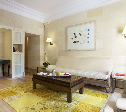 MAJESTIC HOTEL & SPA
