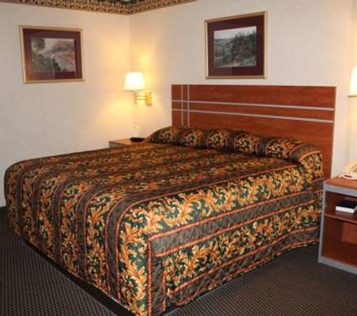 Apple Annie's Inn